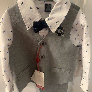 English Laundry 4 Piece Suit | Toddler | Size 2T NWT